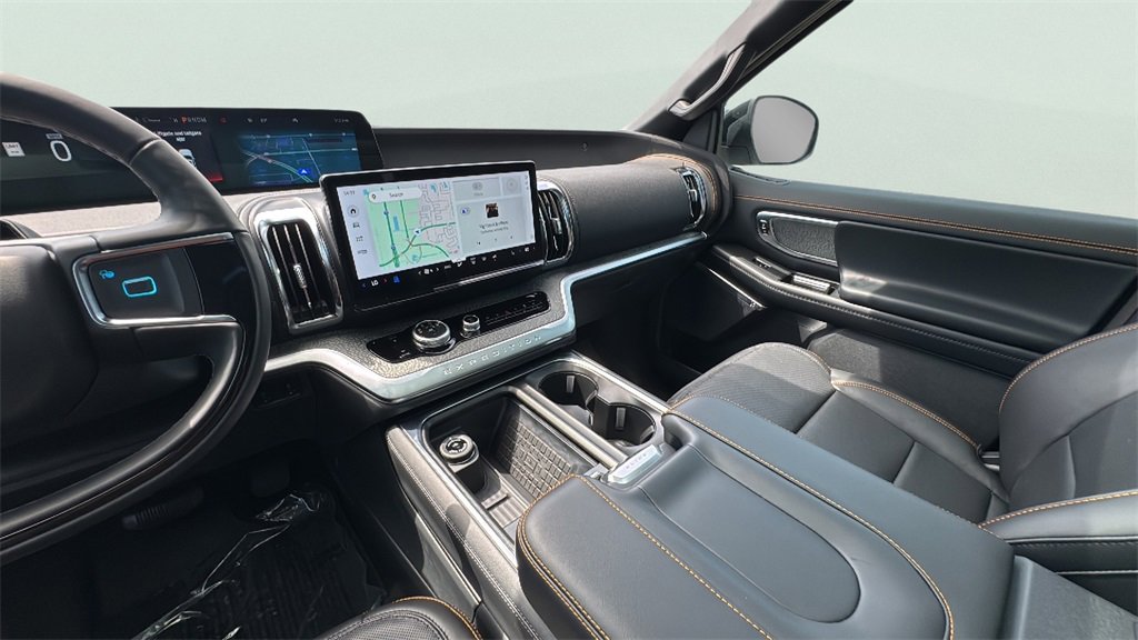 Certified 2025 Ford Expedition Tremor image 44