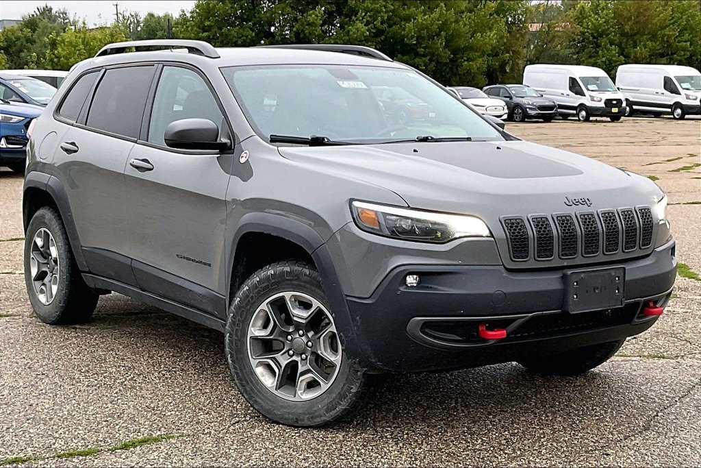 Used 2019 Jeep Cherokee Trailhawk w/ Cold Weather Group
