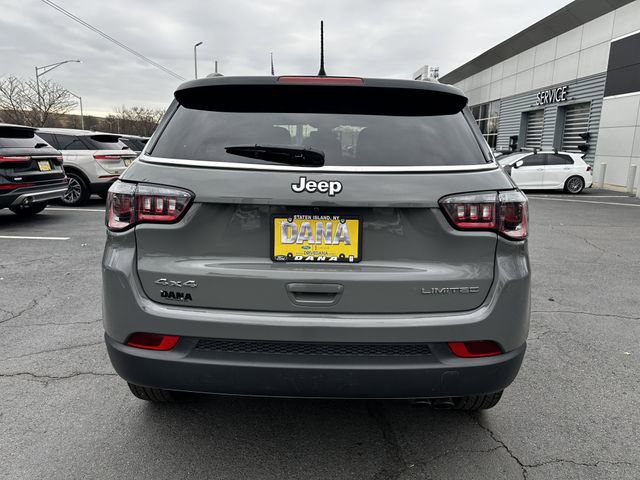 Used 2020 Jeep Compass Limited image 4