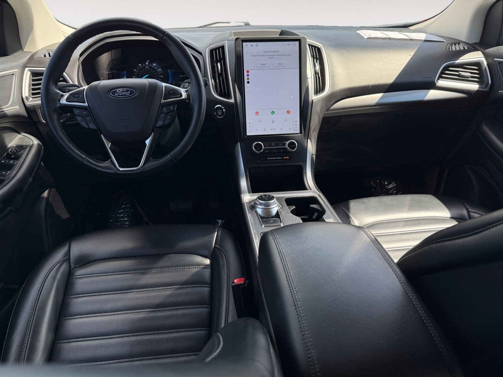 Certified 2024 Ford Edge SEL AWD/4WD image 15