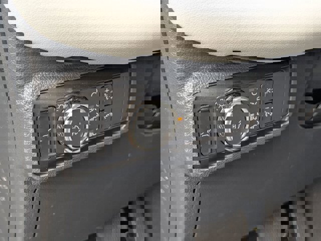 Certified 2025 Ford Explorer Platinum w/ Ultimate Package image 19