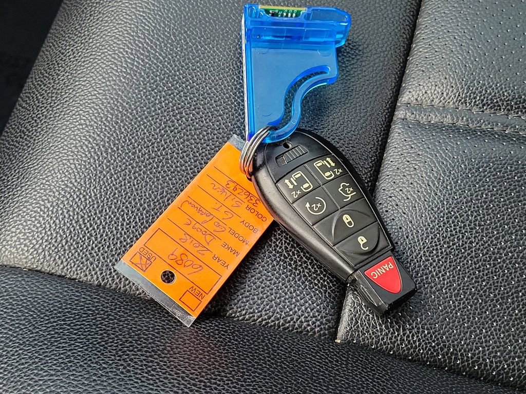 Used 2018 Dodge Grand Caravan GT image 33