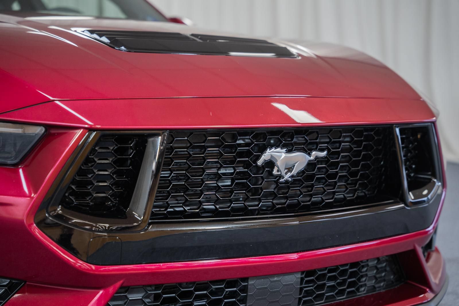 Certified 2025 Ford Mustang GT Premium RWD image 10