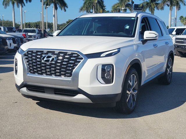 Used 2022 Hyundai Palisade SEL w/ Convenience Package image 3
