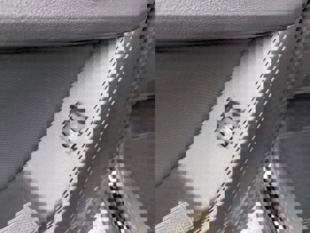 Used 2025 Chevrolet Equinox LT image 26