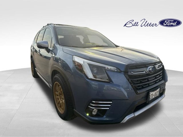 Used 2022 Subaru Forester Touring AWD/4WD image 4