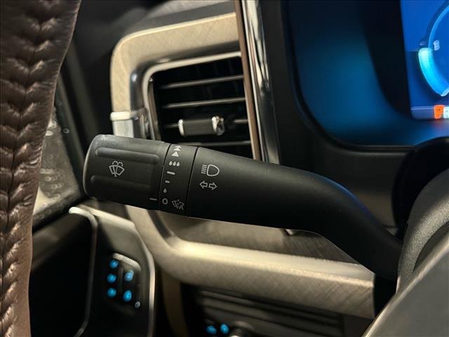 Certified 2025 Ford F250 King Ranch image 24