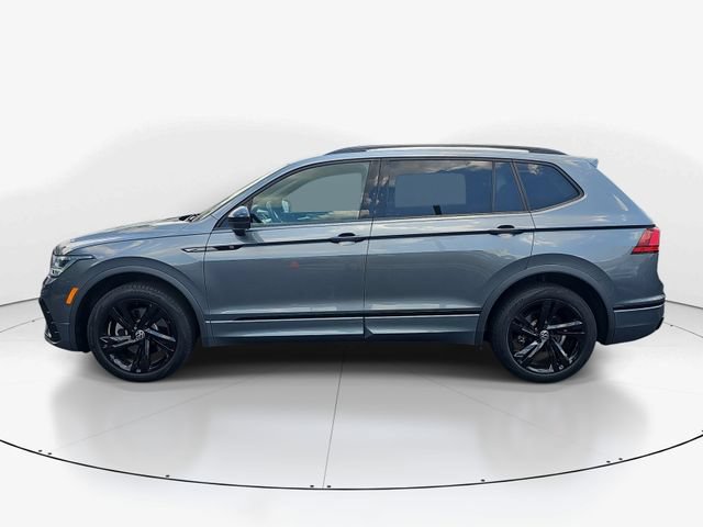 Used 2023 Volkswagen Tiguan SE R-Line FWD image 6