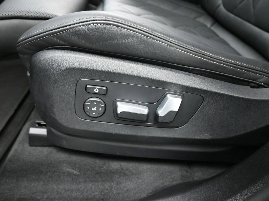 Used 2023 BMW X5 sDrive40i w/ Premium Package image 10