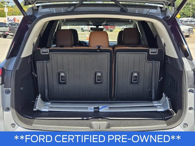 Used 2024 Nissan Pathfinder Platinum FWD image 9