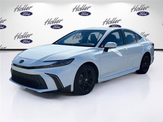 Used 2025 Toyota Camry SE w/ Convenience Package FWD image 3
