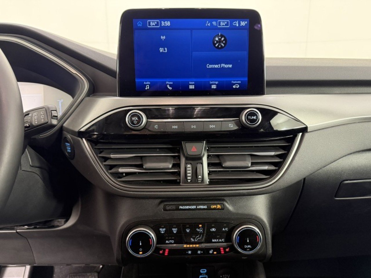 Certified 2023 Ford Escape Active AWD/4WD image 14