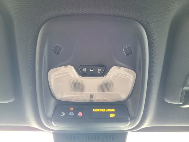 Used 2023 Chevrolet Colorado W/T w/ Safety Package image 18