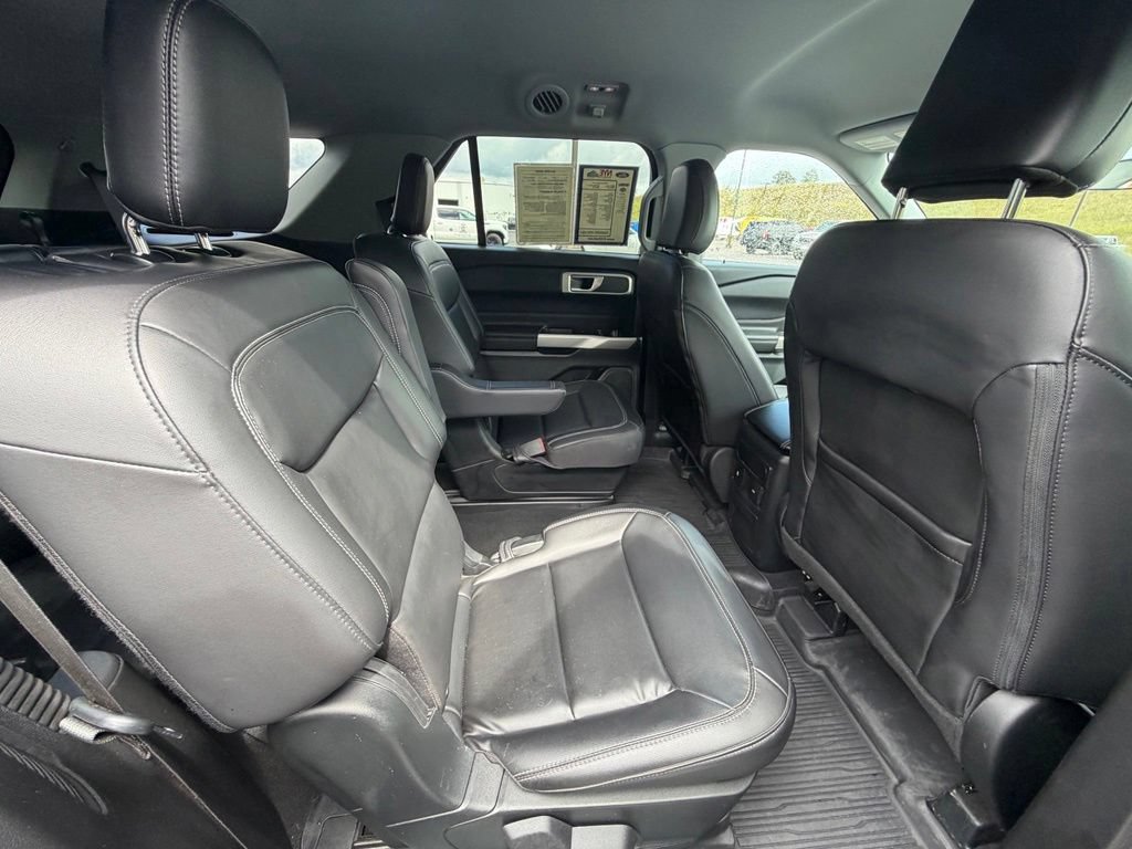 Certified 2023 Ford Explorer XLT w/ Equipment Group 202A AWD/4WD image 43