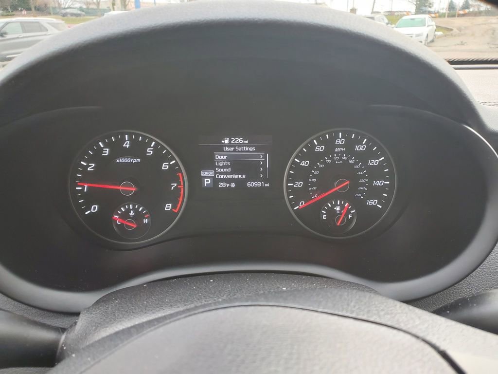 Used 2018 Kia Stinger Base image 20