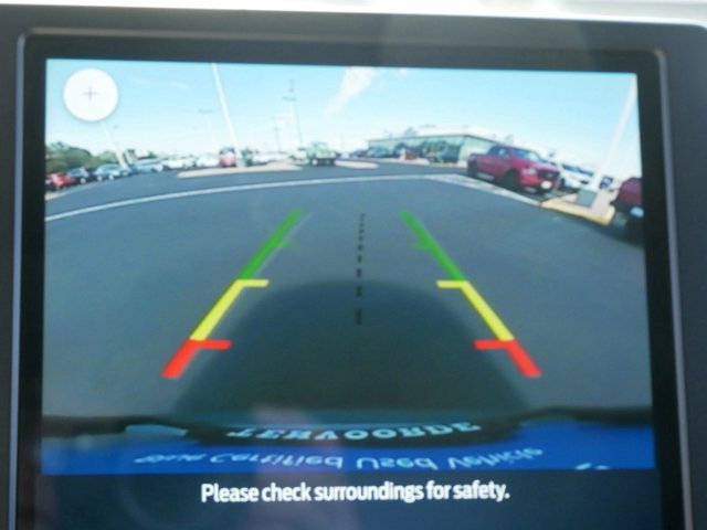 Certified 2024 Ford Edge Titanium image 24