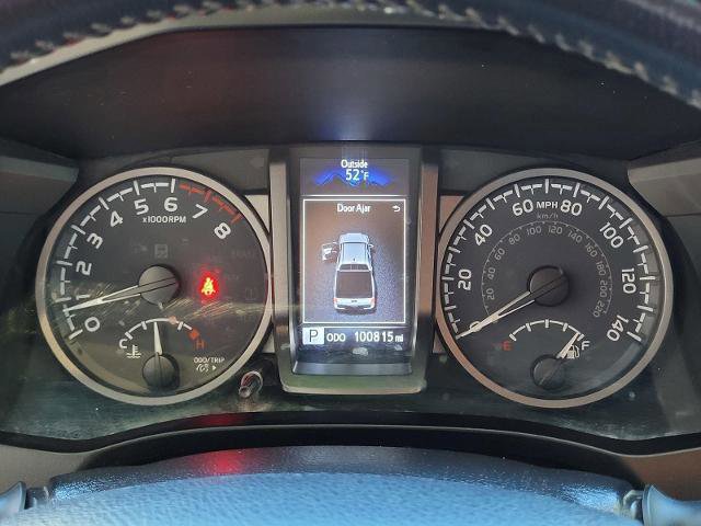 Used 2022 Toyota Tacoma TRD Sport AWD/4WD image 29