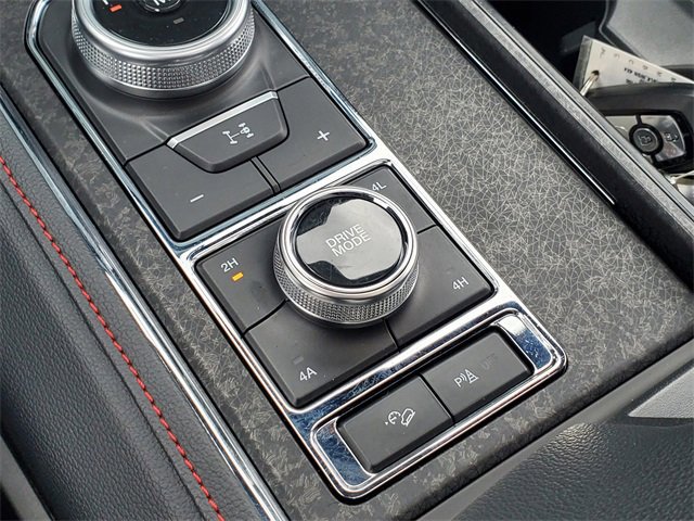 Certified 2023 Ford Expedition Limited image 24