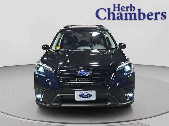 Used 2024 Subaru Forester Premium AWD/4WD image 2