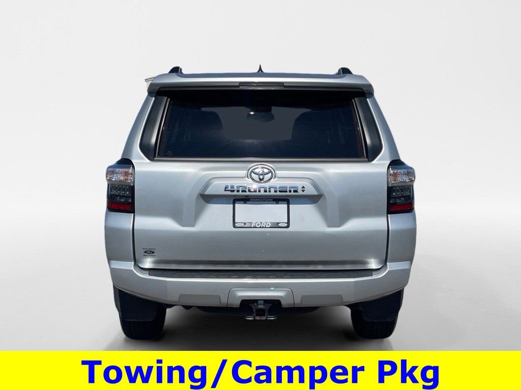 Used 2023 Toyota 4Runner SR5 Premium w/ Moonroof Package image 3