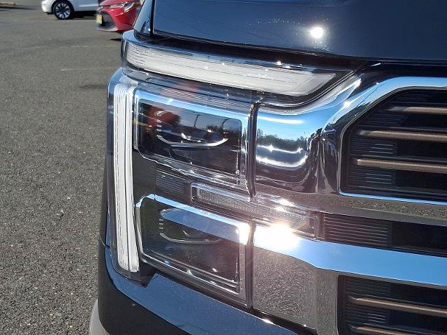 Certified 2025 Ford F150 King Ranch AWD/4WD image 9