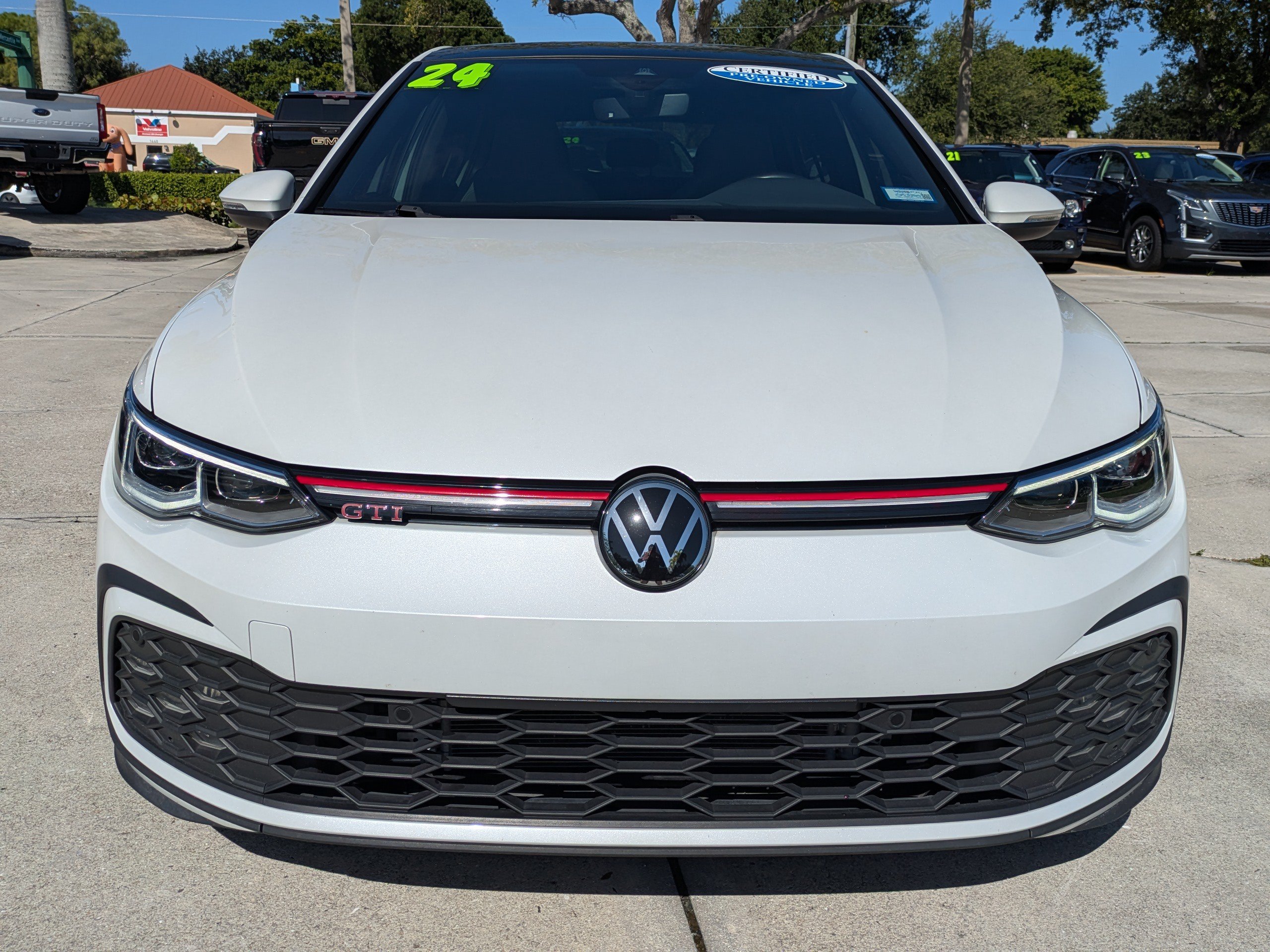 Used 2024 Volkswagen GTI SE FWD image 13