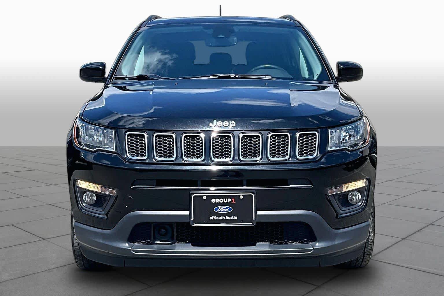 Used 2020 Jeep Compass Latitude AWD/4WD image 4