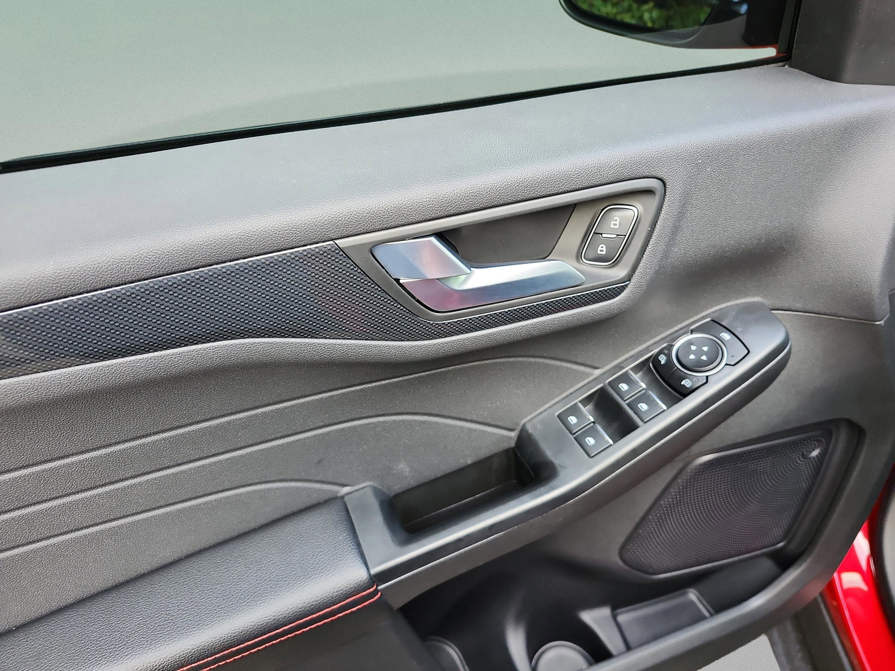 Certified 2024 Ford Escape ST-Line w/ Tech Pack #1 image 16