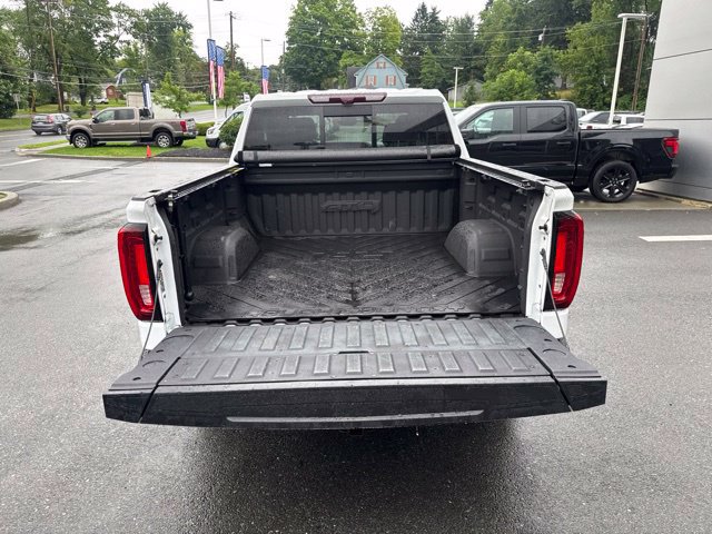 Used 2023 GMC Sierra 1500 AT4 w/ AT4 Premium Package AWD/4WD image 9