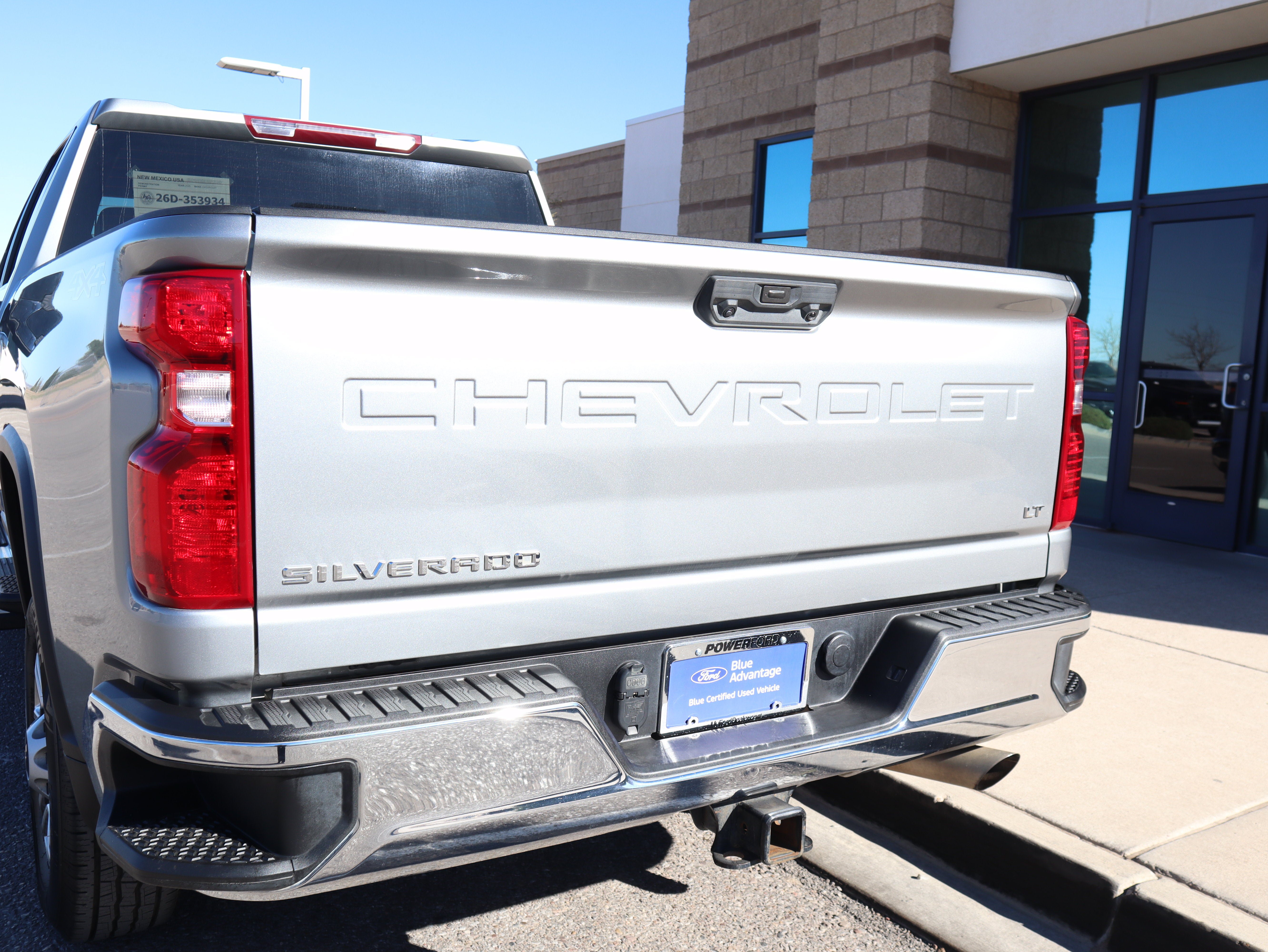 Used 2025 Chevrolet Silverado 2500 LT w/ Convenience Package AWD/4WD image 19