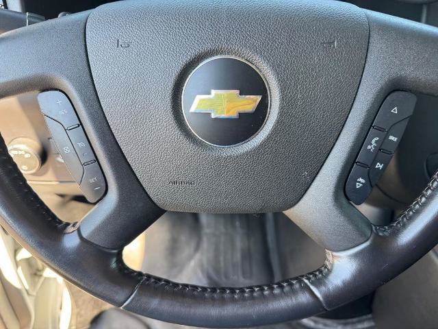 Used 2022 Chevrolet Express 3500 Extended w/ Driver Convenience Package RWD image 12