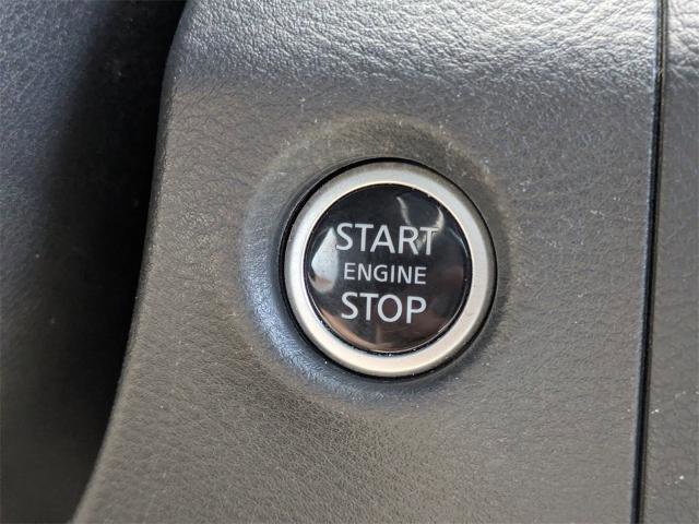 Used 2023 Nissan Frontier PRO-4X w/ Technology Package image 32