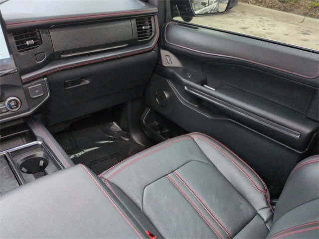 Certified 2023 Ford Expedition Limited image 18