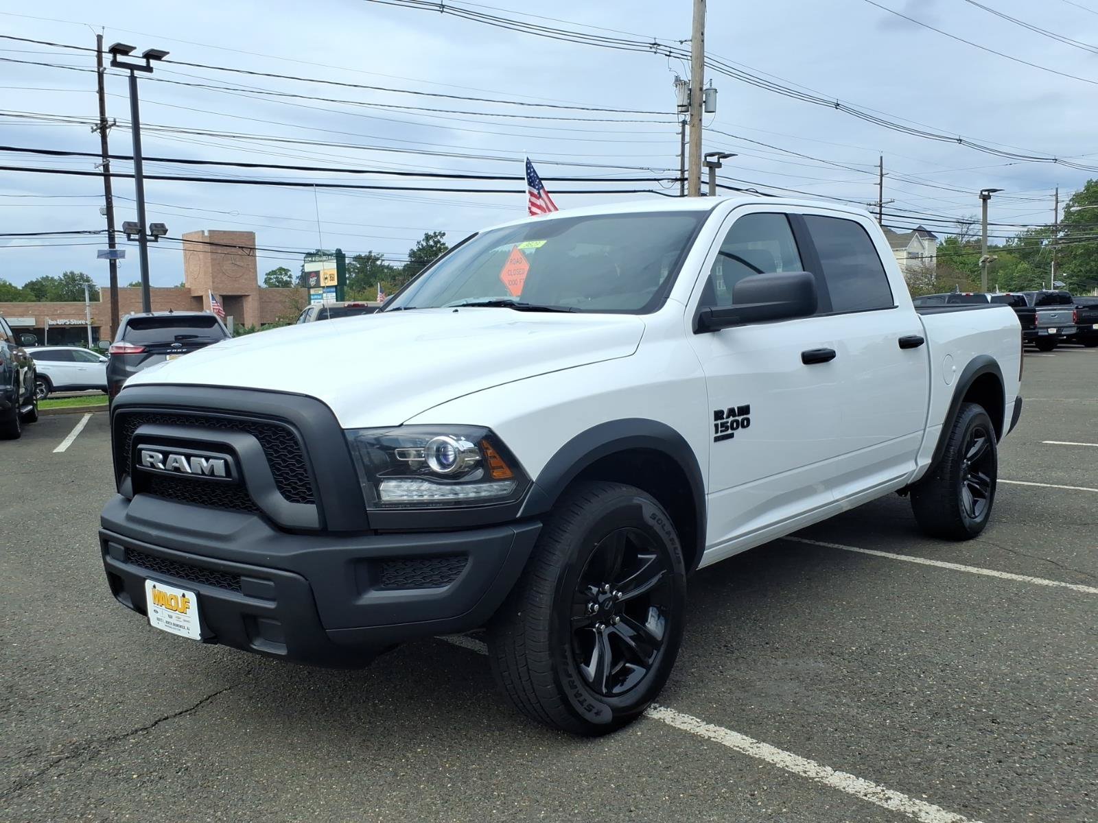 Used 2024 RAM 1500 Warlock AWD/4WD image 3