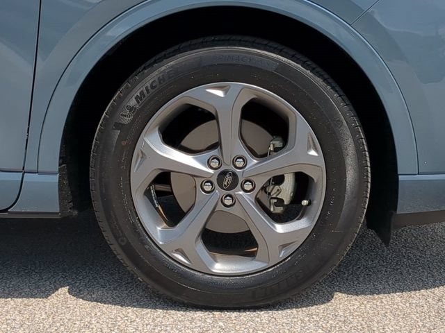 Certified 2023 Ford Escape ST-Line w/ Tech Pack #1 FWD image 11