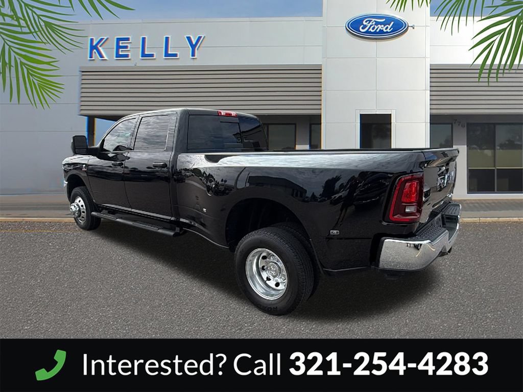 Used 2025 RAM 3500 Tradesman AWD/4WD image 3