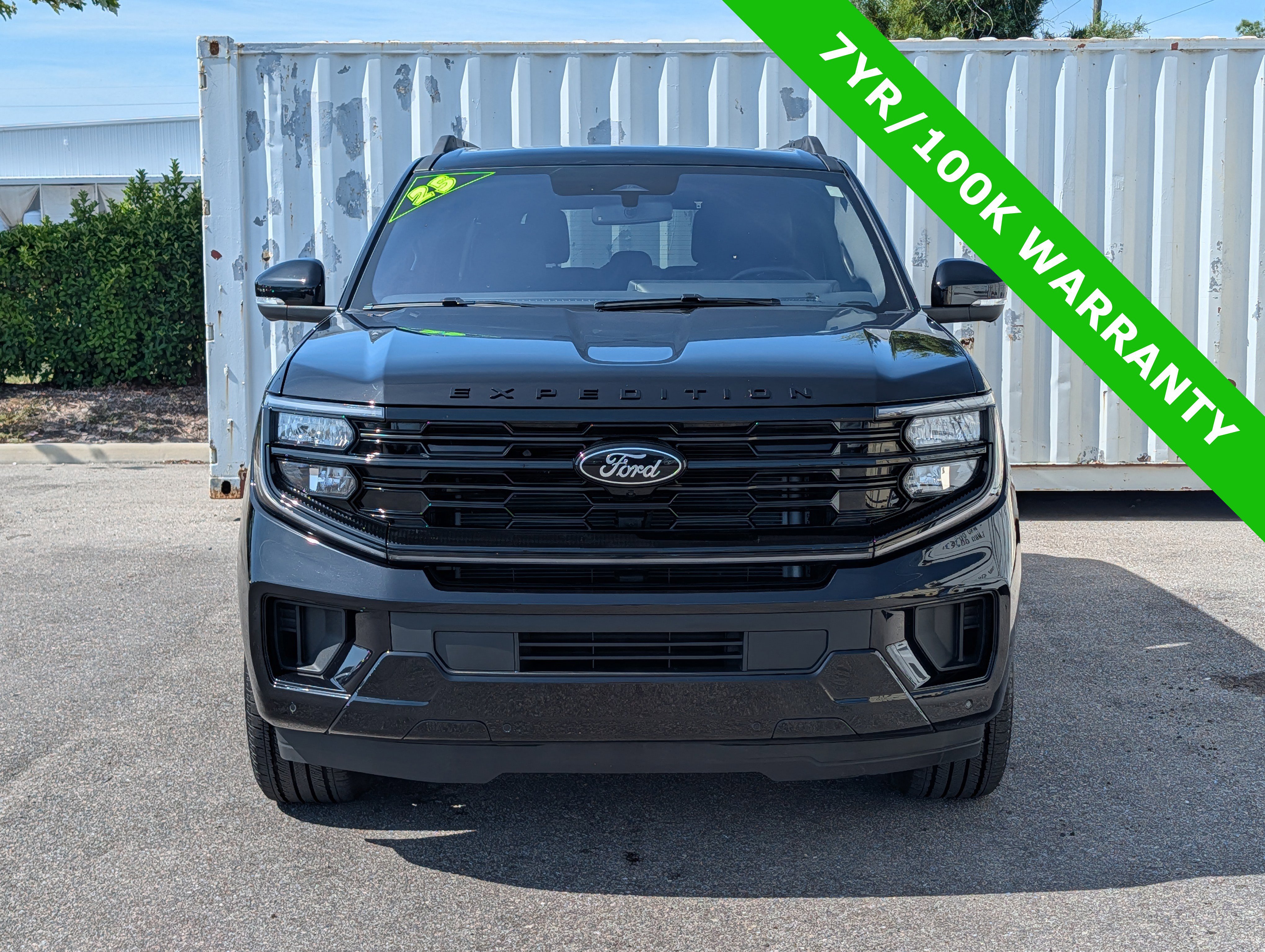 Certified 2025 Ford Expedition Max Platinum w/ Stealth Appearance Package AWD/4WD image 8