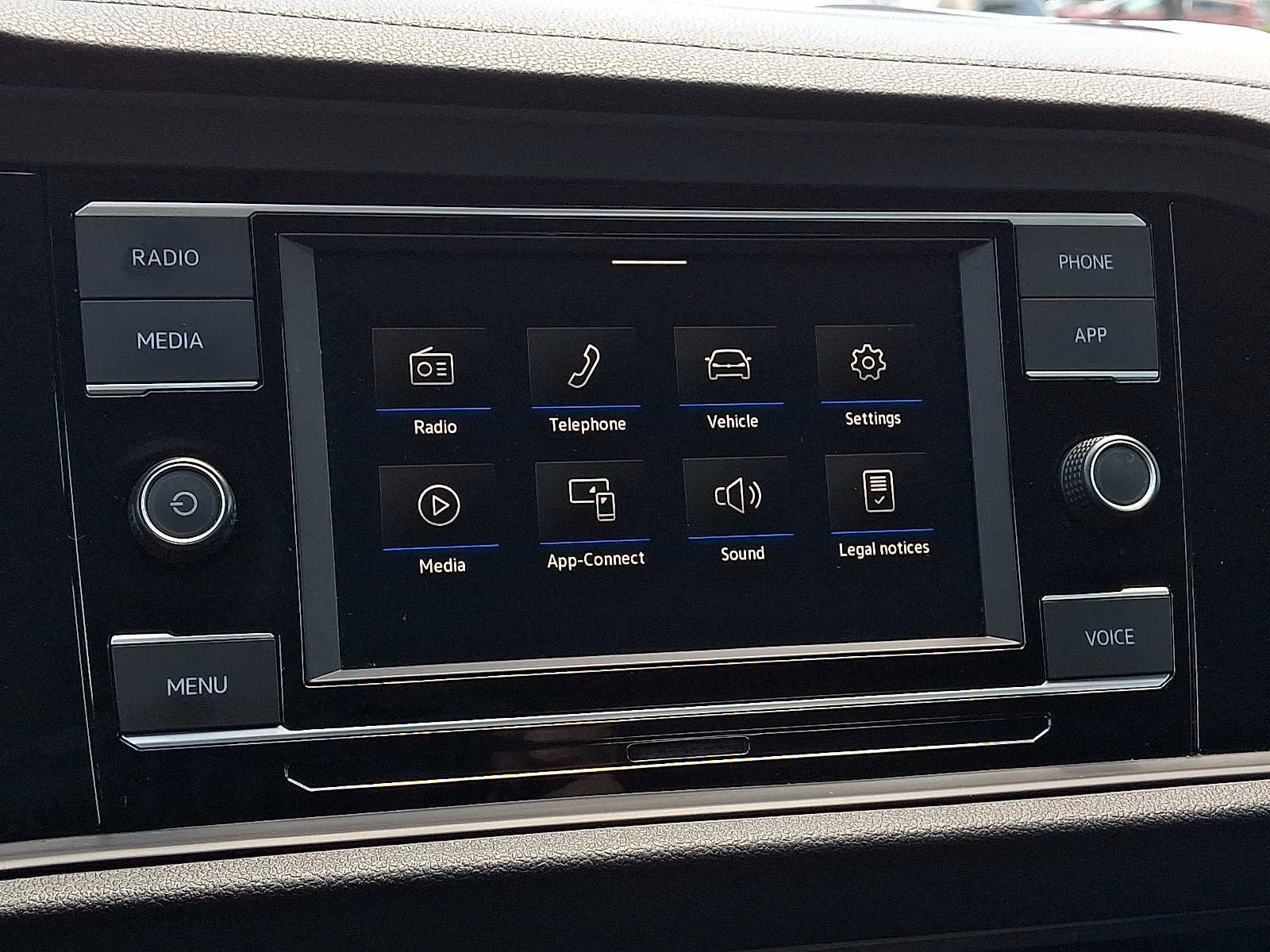 Used 2020 Volkswagen Jetta S w/ Driver Assistance Package FWD image 17