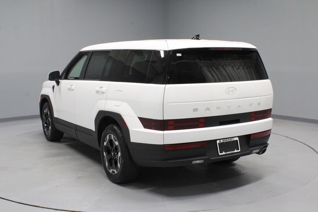 Used 2024 Hyundai Santa Fe SE AWD/4WD image 8