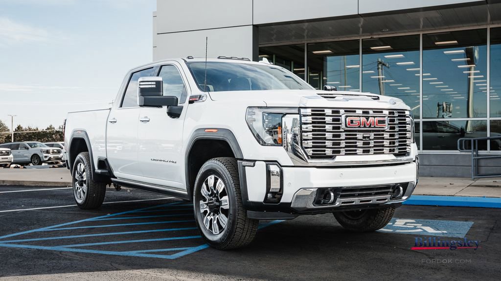 Used 2024 GMC Sierra 2500 Denali w/ Denali Reserve Package image 5