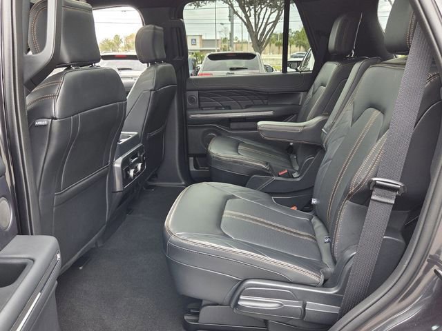 Certified 2024 Ford Expedition Platinum image 13