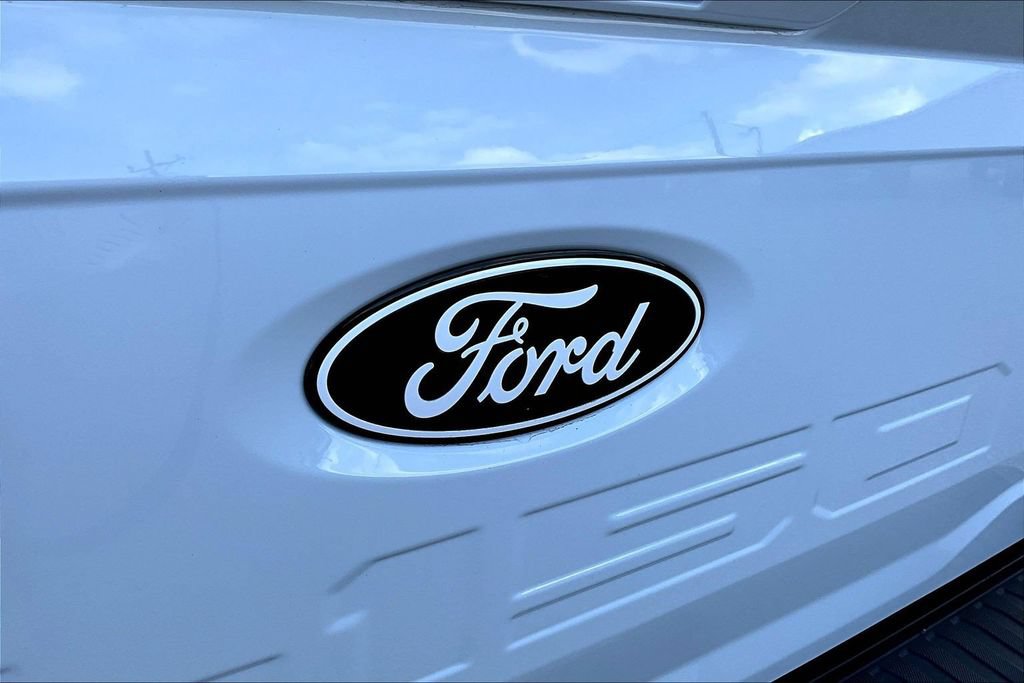 Certified 2026 Ford F150 XLT w/ Equipment Group 302A MID AWD/4WD image 26