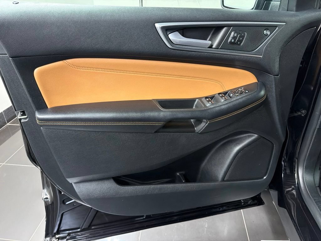 Certified 2024 Ford Edge Titanium w/ Titanium Elite Package AWD/4WD image 28
