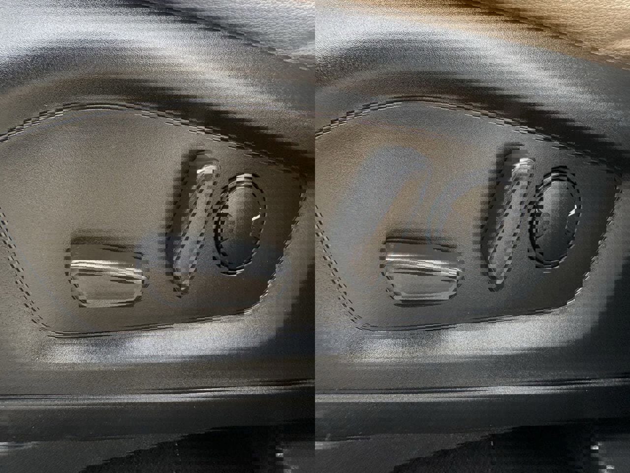 Certified 2023 Ford Explorer Limited image 26