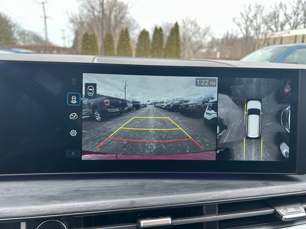 Used 2025 Hyundai Santa Fe Limited image 26