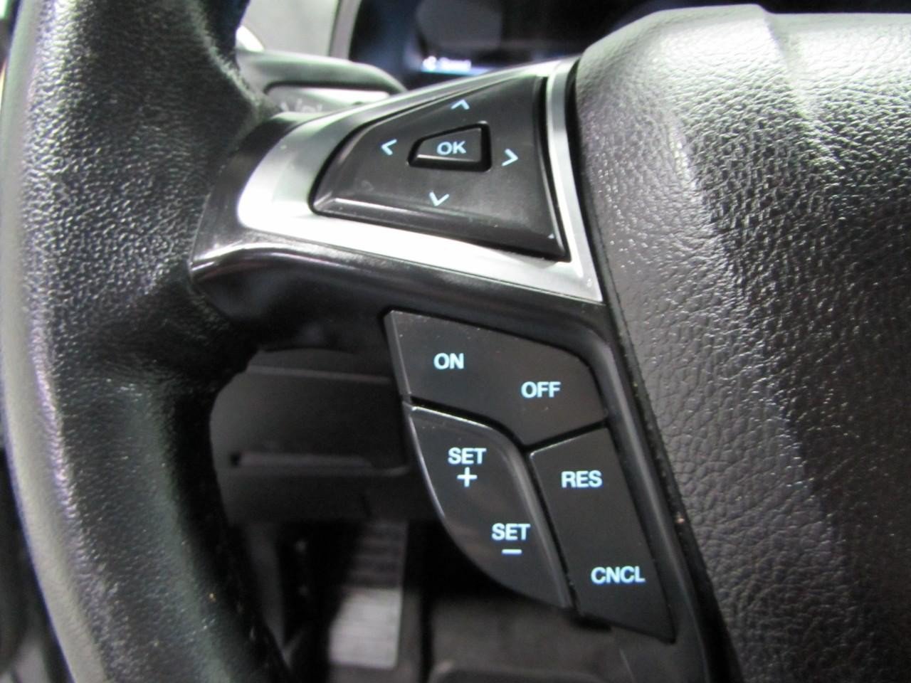 Certified 2023 Ford Edge SEL w/ Sport Appearance Package AWD/4WD image 24