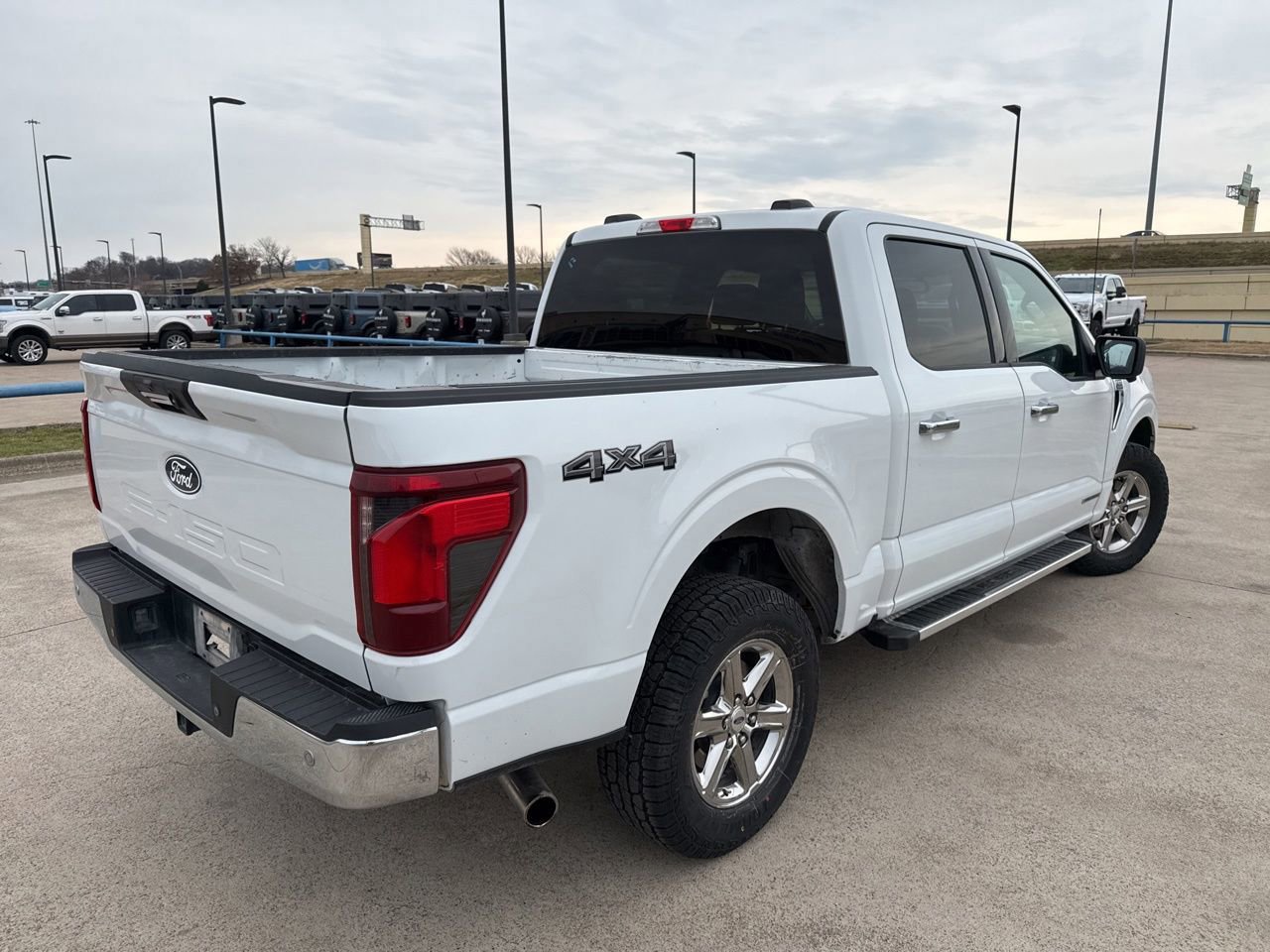 Certified 2024 Ford F150 XLT w/ Mobile Office Package image 4