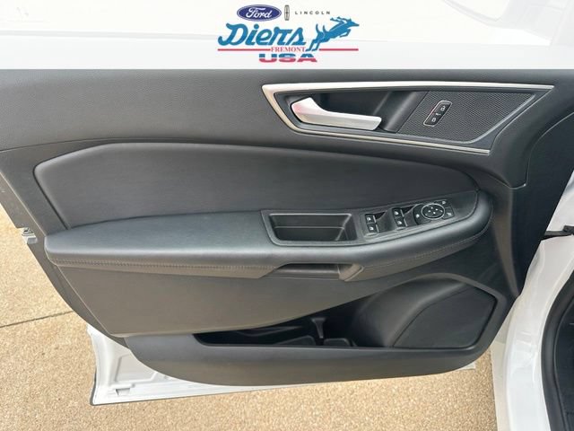 Certified 2024 Ford Edge SEL w/ Convenience Package AWD/4WD image 11