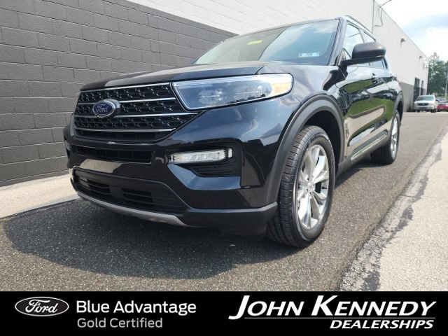 Certified 2023 Ford Explorer XLT w/ Equipment Group 202A
