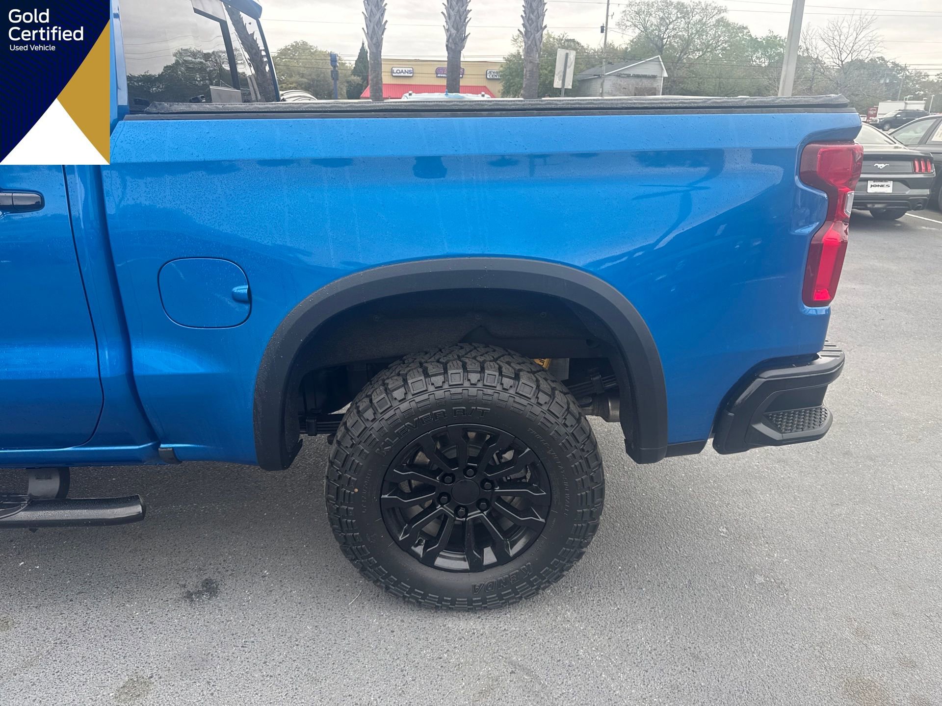 Used 2022 Chevrolet Silverado 1500 ZR2 w/ Technology Package image 23